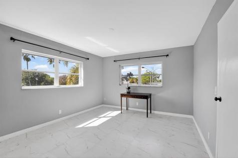 2300 NE 1st Lane Boynton Beach FL 33435