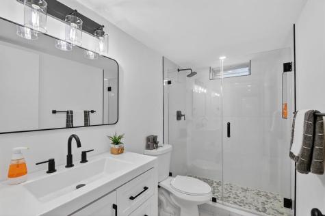 2300 NE 1st Lane Boynton Beach FL 33435