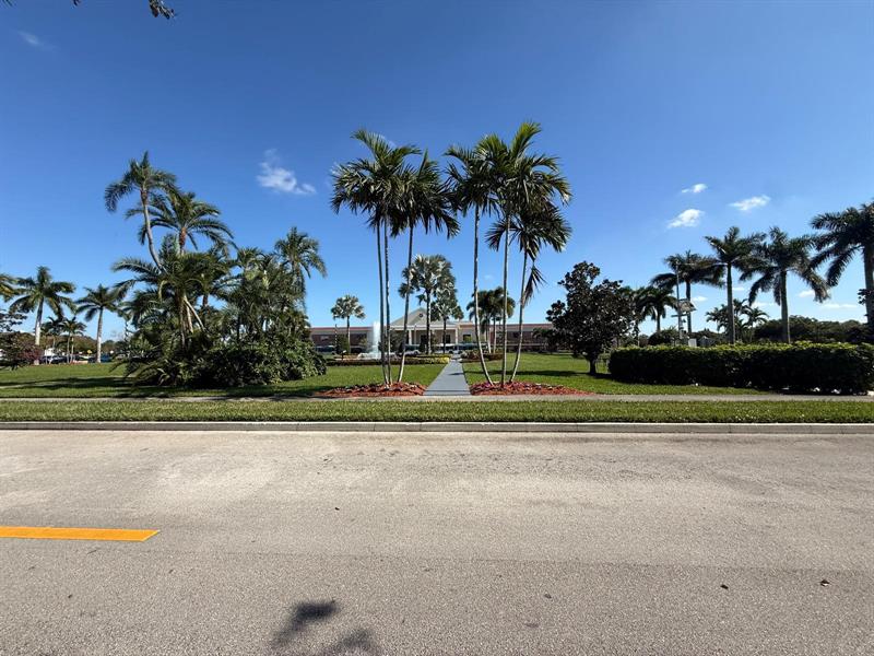 3022 Ainslie B Boca Raton FL 33434