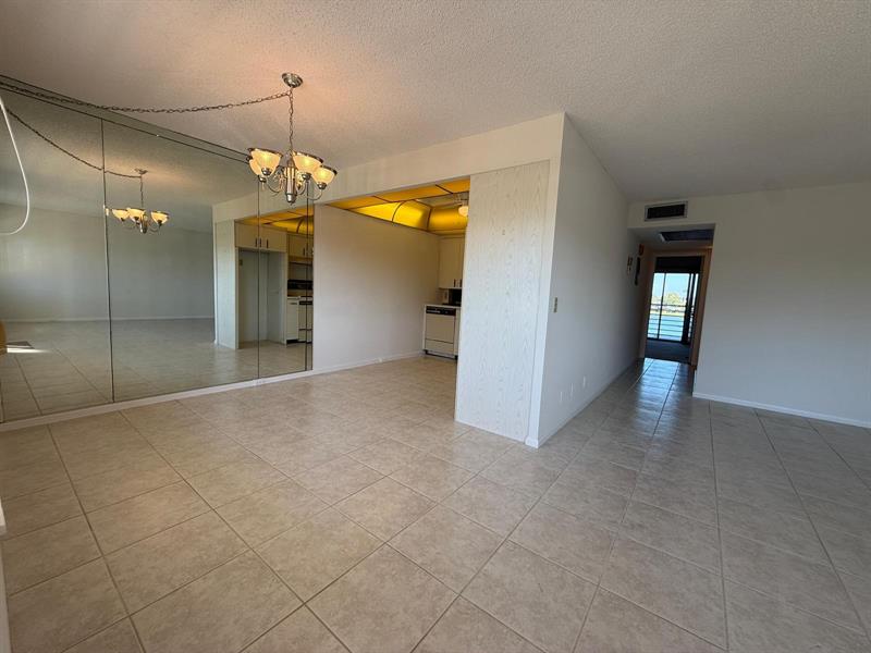 3022 Ainslie B Boca Raton FL 33434