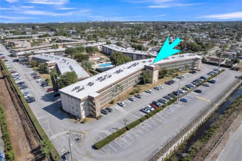 300 Village Green Circle Palm Springs FL 33461