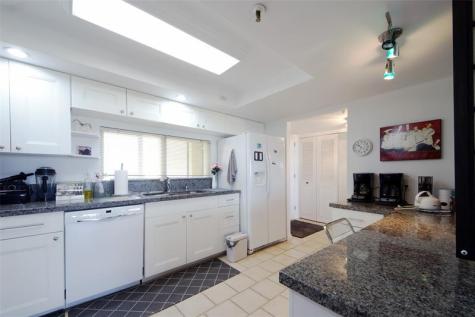 2480 Presidential Way West Palm Beach FL 33401