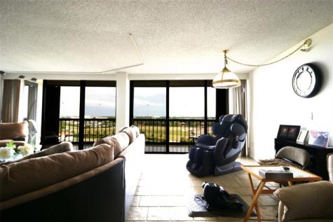 2480 Presidential Way West Palm Beach FL 33401