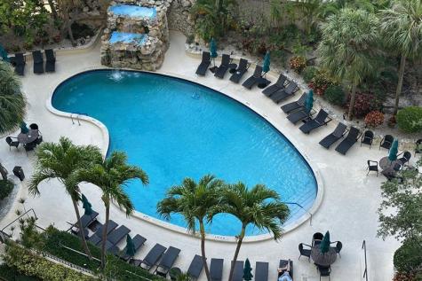 2480 Presidential Way West Palm Beach FL 33401