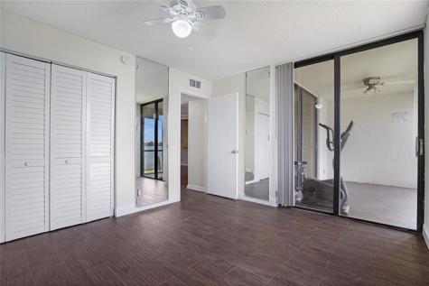 109 Lake Emerald Drive Oakland Park FL 33309