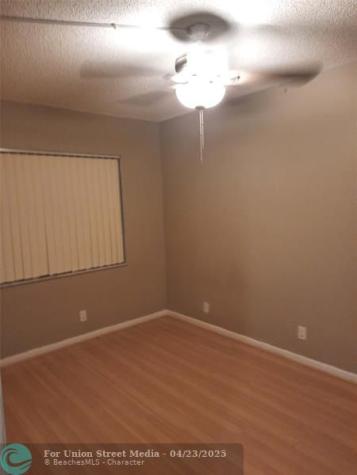 3253 NW 104 Coral Springs FL 33065