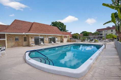 5580 Tamberlane Circle Palm Beach Gardens FL 33418