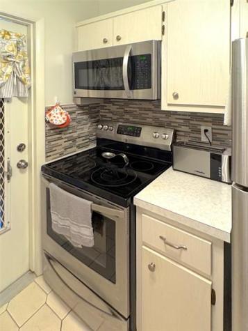 2800 W Golf Boulevard Pompano Beach FL 33064