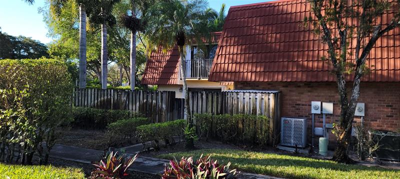 9842 NW 6th Court Plantation FL 33324