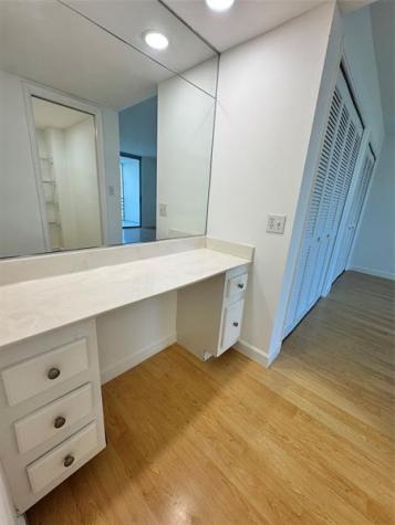 3980 Oaks Clubhouse Drive Pompano Beach FL 33069