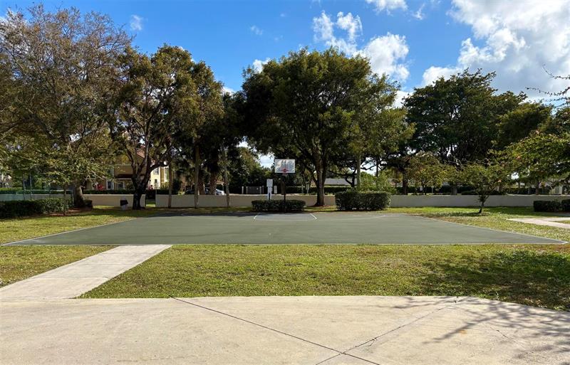 102 Gardens Drive Pompano Beach FL 33069