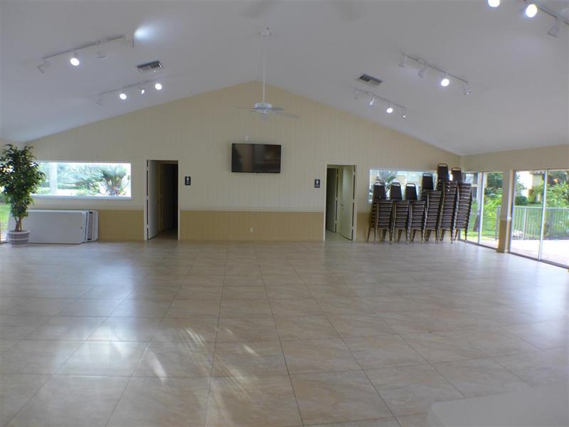 102 Gardens Drive Pompano Beach FL 33069