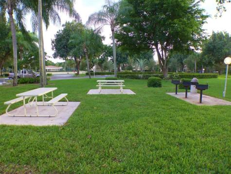 102 Gardens Drive Pompano Beach FL 33069