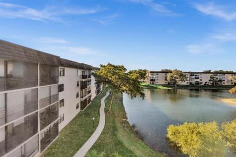 4930 E Sabal Palm Boulevard Tamarac FL 33319