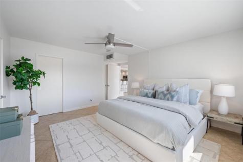 215 N Birch Road Fort Lauderdale FL 33304