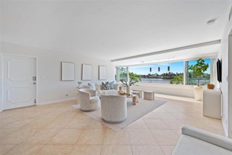 215 N Birch Road Fort Lauderdale FL 33304