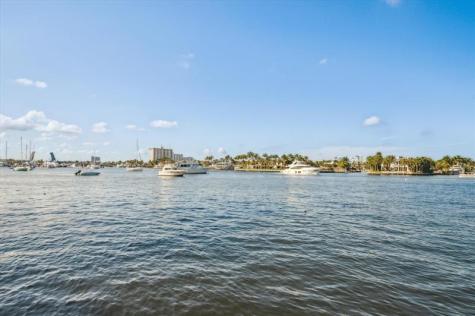 215 N Birch Road Fort Lauderdale FL 33304