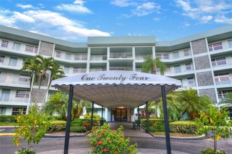 806 Cypress Grove Lane Pompano Beach FL 33069