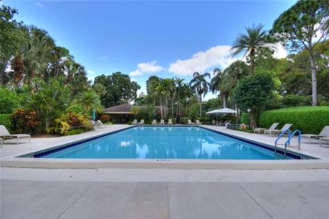 806 Cypress Grove Lane Pompano Beach FL 33069