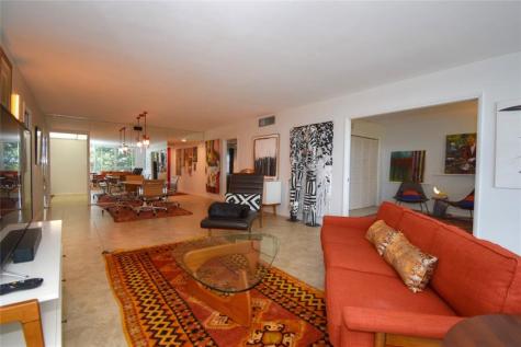 806 Cypress Grove Lane Pompano Beach FL 33069