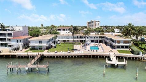 2508 Bay Drive Pompano Beach FL 33062