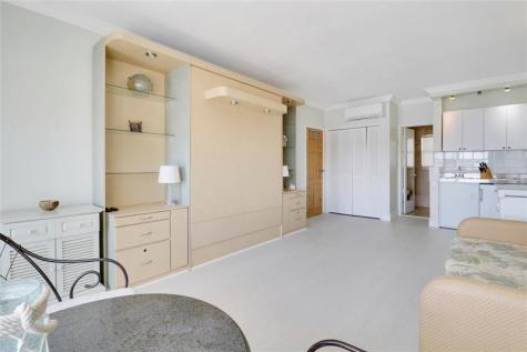 2508 Bay Drive Pompano Beach FL 33062