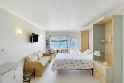 2508 Bay Drive Pompano Beach FL 33062