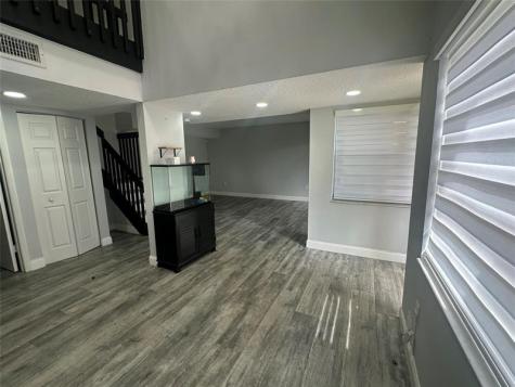 3263 NW 44th Street Oakland Park FL 33309