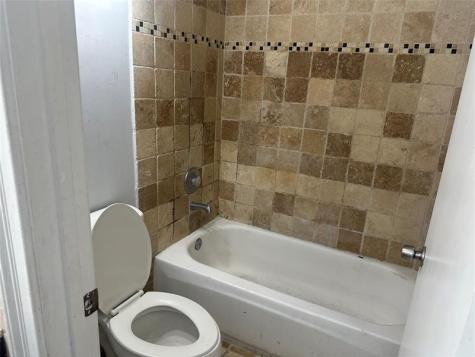 3263 NW 44th Street Oakland Park FL 33309