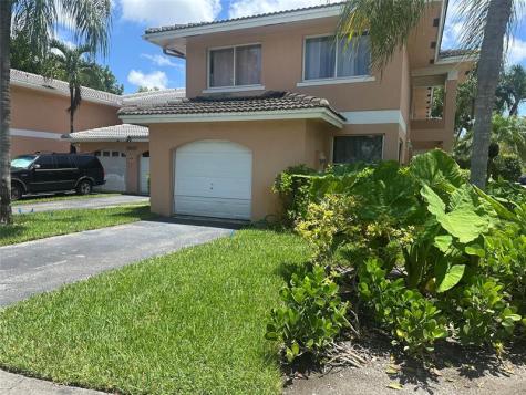 3263 NW 44th Street Oakland Park FL 33309