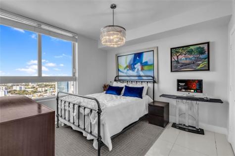 90 SW 3rd Street Miami FL 33130