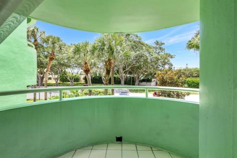 5884 Morningstar Circle Delray Beach FL 33484