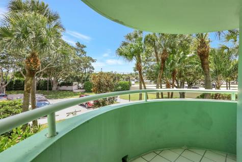 5884 Morningstar Circle Delray Beach FL 33484