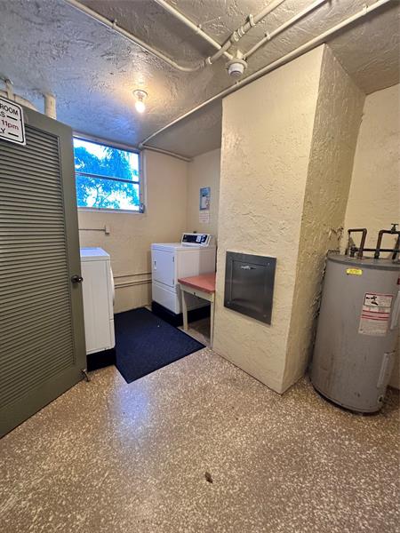 2400 NE 10th Street Pompano Beach FL 33062