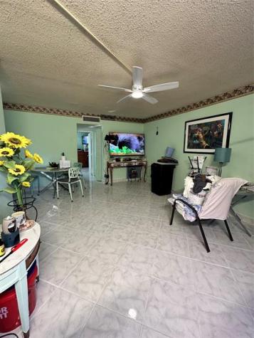 2400 NE 10th Street Pompano Beach FL 33062
