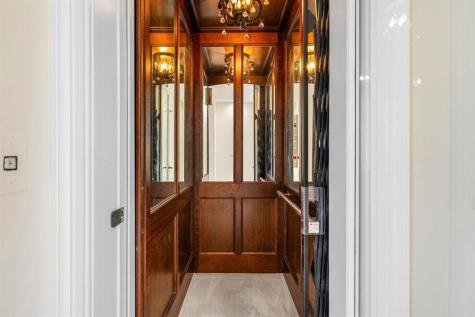 549 NE 19th Avenue Deerfield Beach FL 33441