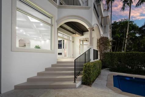 549 NE 19th Avenue Deerfield Beach FL 33441