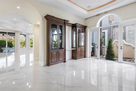 549 NE 19th Avenue Deerfield Beach FL 33441