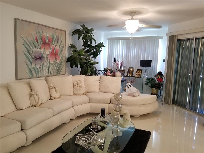Pembroke Pines FL 33027