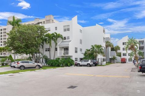 2870 NE 14th Street Causeway Pompano Beach FL 33062