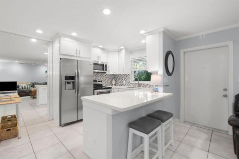 2870 NE 14th Street Causeway Pompano Beach FL 33062