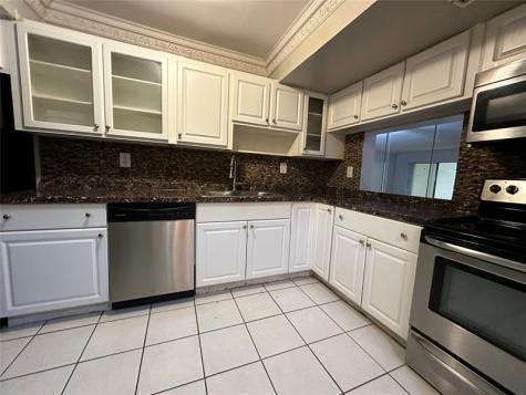 6630 Racquet Club Drive Fort Lauderdale FL 33319