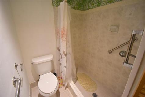 1713 NW 73rd Avenue Plantation FL 33313