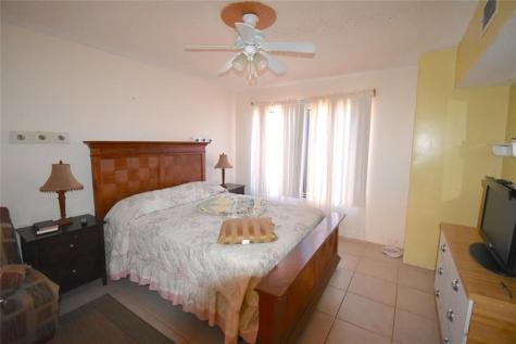 1713 NW 73rd Avenue Plantation FL 33313