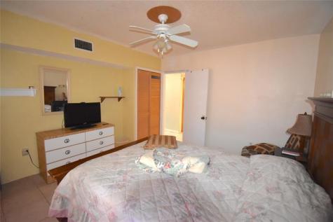 1713 NW 73rd Avenue Plantation FL 33313