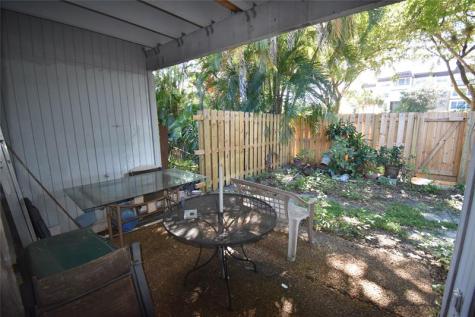 1713 NW 73rd Avenue Plantation FL 33313