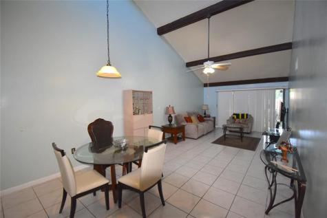 1713 NW 73rd Avenue Plantation FL 33313