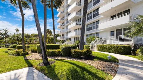 888 Intracoastal Drive Fort Lauderdale FL 33304