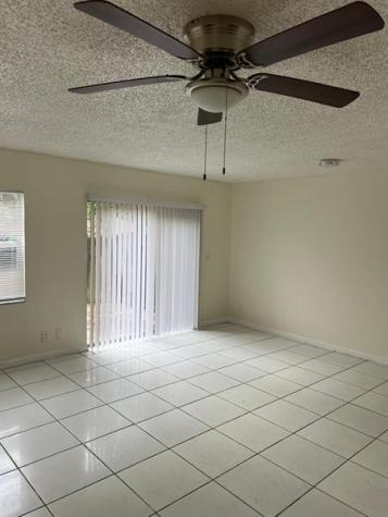 950 SW 74th Avenue North Lauderdale FL 33068