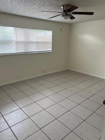 950 SW 74th Avenue North Lauderdale FL 33068